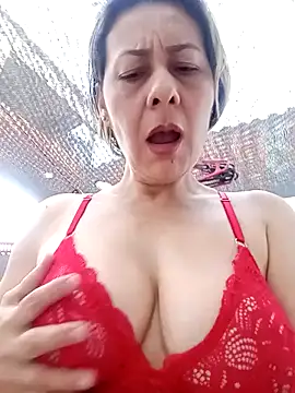 Mia-funny20 online show from 12-20-24, 01:11