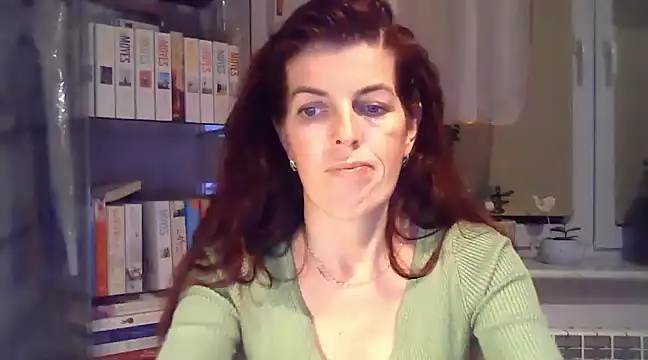 SophieLux82 online show from 02-05-25, 09:40