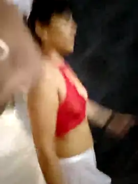 Snapshot of Ariadna2015 chatting on 11-15-25, 02:31 Ariadna2015 online show from 11-15-25, 02:31