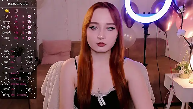 Emma Chery online show from 12-13-24, 05:38