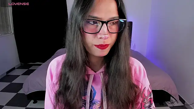 paula kawaiifu  online show from 01-05-25, 02:08