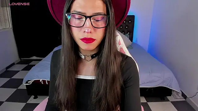 paula kawaiifu  online show from 01-08-25, 02:14