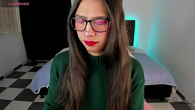 paula kawaiifu  online show from 01-15-25, 02:02