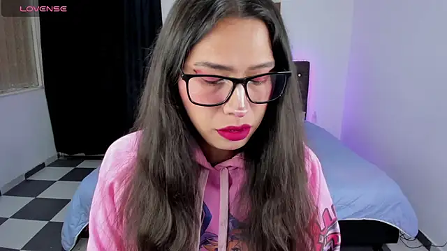 paula kawaiifu  online show from 01-25-25, 02:14