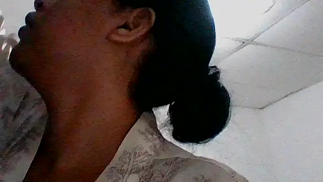 Kitra New online show from 02-20-26, 11:32