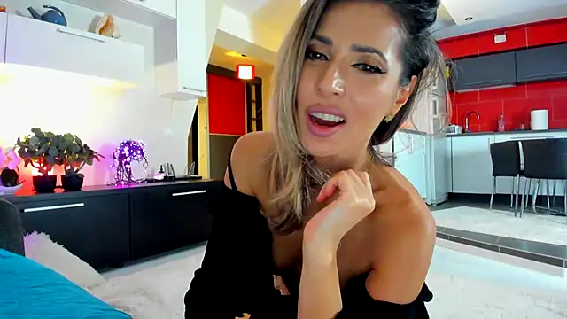 Snapshot of MissSmiley26 chatting on 02-01-25, 12:18 MissSmiley26 online show from 02-01-25, 12:18