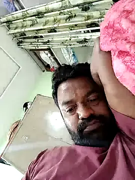 Snapshot of PVNRAO0831 chatting on 10-09-25, 03:15 PVNRAO0831 online show from 10-09-25, 03:15