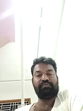 Snapshot of PVNRAO0831 chatting on 10-09-25, 03:32 PVNRAO0831 online show from 10-09-25, 03:32