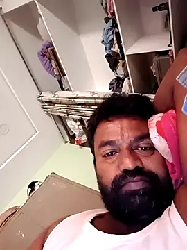 Snapshot of PVNRAO0831 chatting on 10-16-25, 11:11 PVNRAO0831 online show from 10-16-25, 11:11