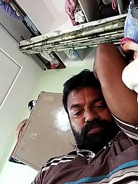 Snapshot of PVNRAO0831 chatting on 10-20-25, 11:32 PVNRAO0831 online show from 10-20-25, 11:32