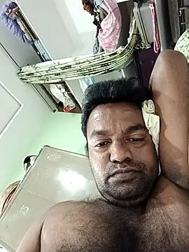 Snapshot of PVNRAO0831 chatting on 10-28-25, 10:52 PVNRAO0831 online show from 10-28-25, 10:52