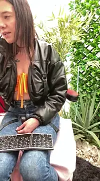 Isabella 21x online show from 12-23-24, 03:33