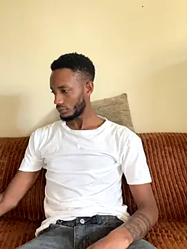 Snapshot of Dawi3 chatting on 10-21-25, 05:52 Dawi3 online show from 10-21-25, 05:52