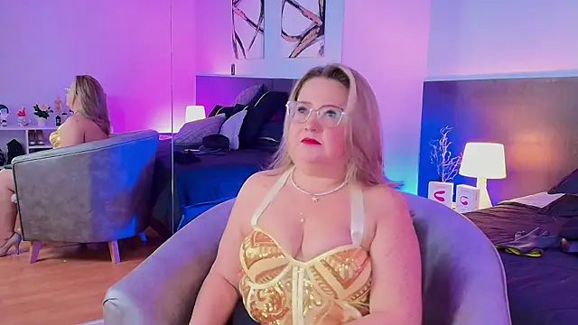 MartinaCaycedo online show from 01-14-25, 09:13