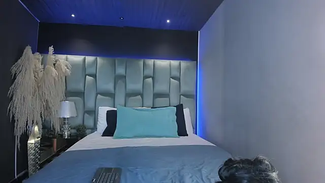 MadelineJones online show from 09-18-25, 09:06