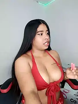 Fanny Klean online show from 01-24-25, 05:10
