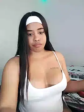 Fanny Klean online show from 01-29-25, 04:36