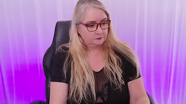 KatDSinclair online show from 01-26-25, 05:34