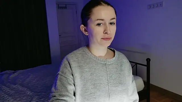 VioletCatt online show from 12-16-25, 06:40