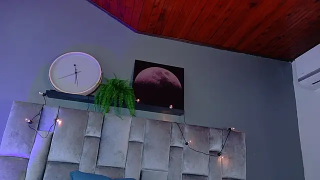 AmyPalmmer online show from 12-14-25, 11:59