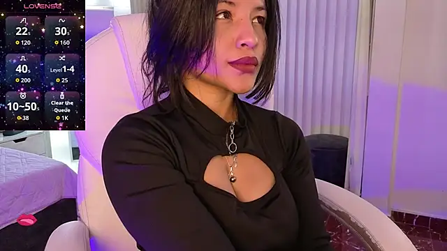 Snapshot of petite_molly_ chatting on 12-02-25, 12:54 petite molly online show from 12-02-25, 12:54