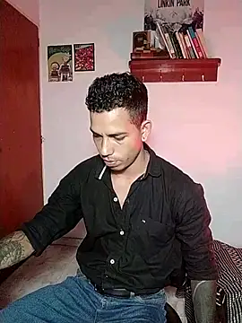 chero 95 online show from 11-14-25, 10:51