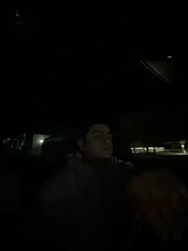 Snapshot of elwhite1996 chatting on 11-15-25, 03:04 elwhite1996 online show from 11-15-25, 03:04