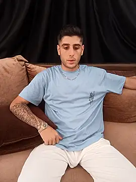 arenn1997 online show from 10-15-25, 12:05