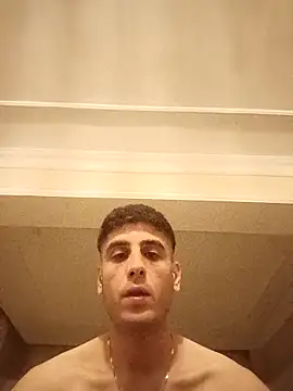 arenn1997 online show from 11-08-25, 12:11