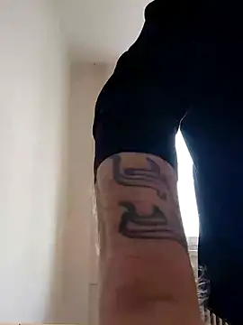 Snapshot of Chokakabraz chatting on 02-15-25, 09:38 Chokakabraz online show from 02-15-25, 09:38