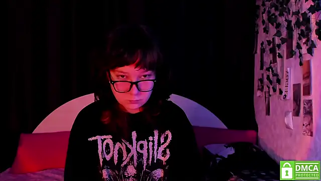 dreamgirllovee online show from 11-13-25, 10:30