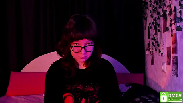 dreamgirllovee online show from 11-20-25, 01:17