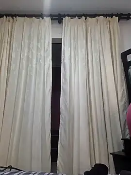 viollett 28 online show from 12-21-24, 11:24