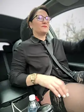 ZhenjaPoledance online show from 12-22-25, 07:49