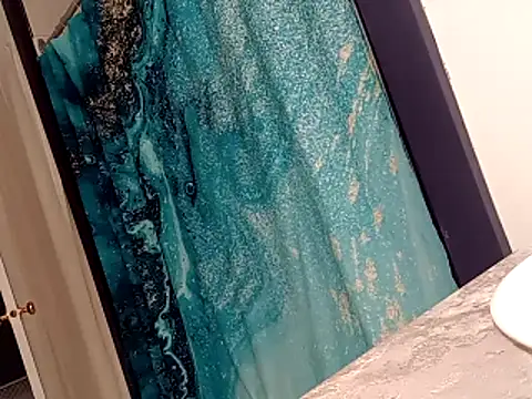 Snapshot of Vinyboy69 chatting on 11-04-25, 08:08 Vinyboy69 online show from 11-04-25, 08:08