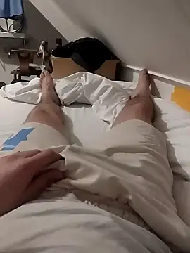 Snapshot of blak1093 chatting on 01-19-25, 06:00 blak1093 online show from 01-19-25, 06:00