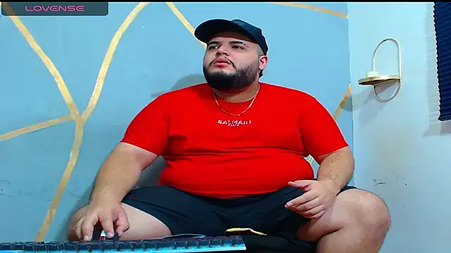 Snapshot of damian_chubby chatting on 11-07-25, 12:54 damian chubby online show from 11-07-25, 12:54