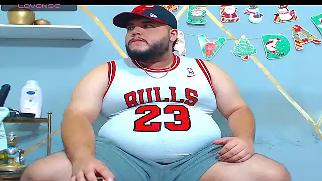 Snapshot of damian_chubby chatting on 11-28-25, 03:20 damian chubby online show from 11-28-25, 03:20