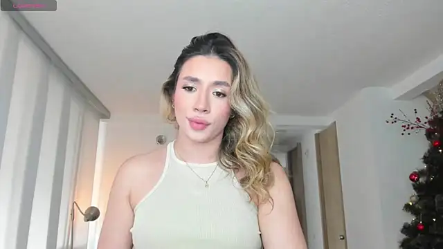 Snapshot of honeyann08 chatting on 01-04-25, 06:09 honeyann08 online show from 01-04-25, 06:09