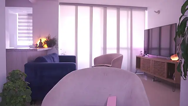 Snapshot of honeyann08 chatting on 11-07-25, 06:19 honeyann08 online show from 11-07-25, 06:19