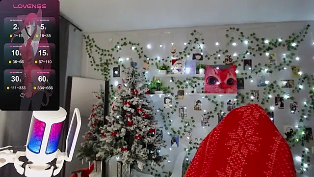 Snapshot of Meow_babe chatting on 12-18-24, 03:33 Meow babe online show from 12-18-24, 03:33