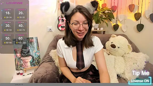 Snapshot of MelodyBlosom chatting on 01-20-25, 05:15 MelodyBlosom online show from 01-20-25, 05:15