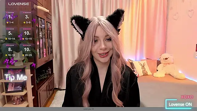 Snapshot of MelodyBlosom chatting on 03-04-25, 06:15 MelodyBlosom online show from 03-04-25, 06:15