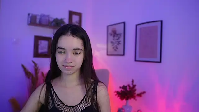 Gia Paige18 online show from 11-28-25, 01:58