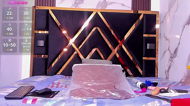 Snapshot of sweetebonny1 chatting on 12-06-24, 01:00 sweetebonny1 online show from 12-06-24, 01:00