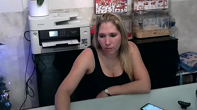 Chatonne69 online show from 12-19-24, 10:42