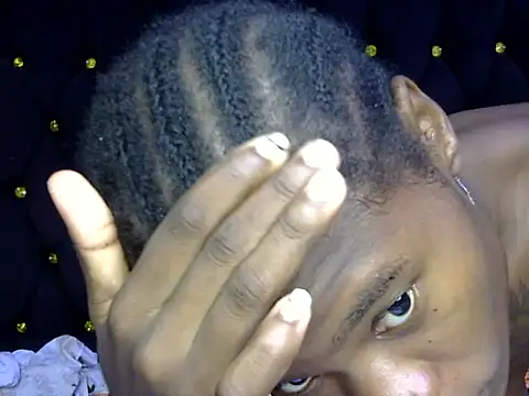 Snapshot of sweetblackbeauty001 chatting on 01-05-26, 08:01 sweetblackbeauty001 online show from 01-05-26, 08:01