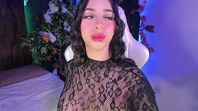 Snapshot of MelodyAdamss chatting on 10-26-25, 02:56 MelodyAdamss online show from 10-26-25, 02:56