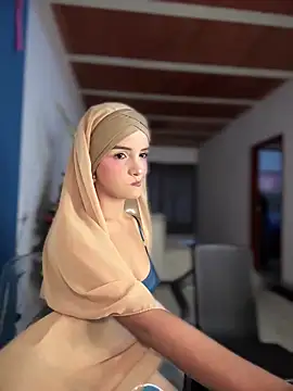 Snapshot of lalilamassu1 chatting on 11-24-25, 10:09 lalilamassu1 online show from 11-24-25, 10:09