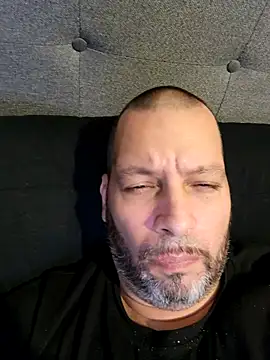 Snapshot of Just2much chatting on 10-13-25, 12:05 Just2much online show from 10-13-25, 12:05